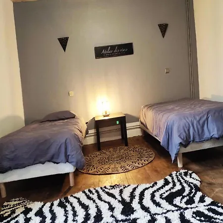 Nord Dordogne - Maison Meublee 7 Lits- Sejours Professionnels & Temporaires Tatil Evi Champniers-et-Reilhac